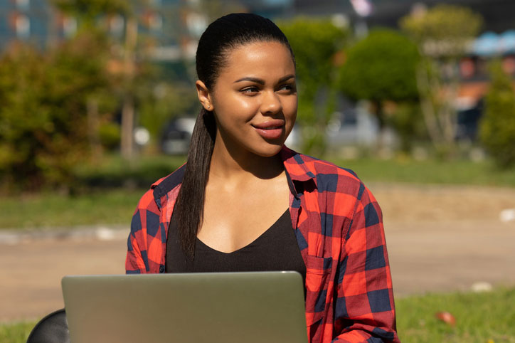 working on school from the park